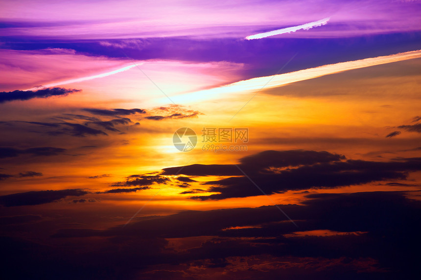 来自卡拉孔塔伯爵橙色天空的Ibiza日落阳光地平线天气假期云景晴天射线太阳戏剧性气氛图片
