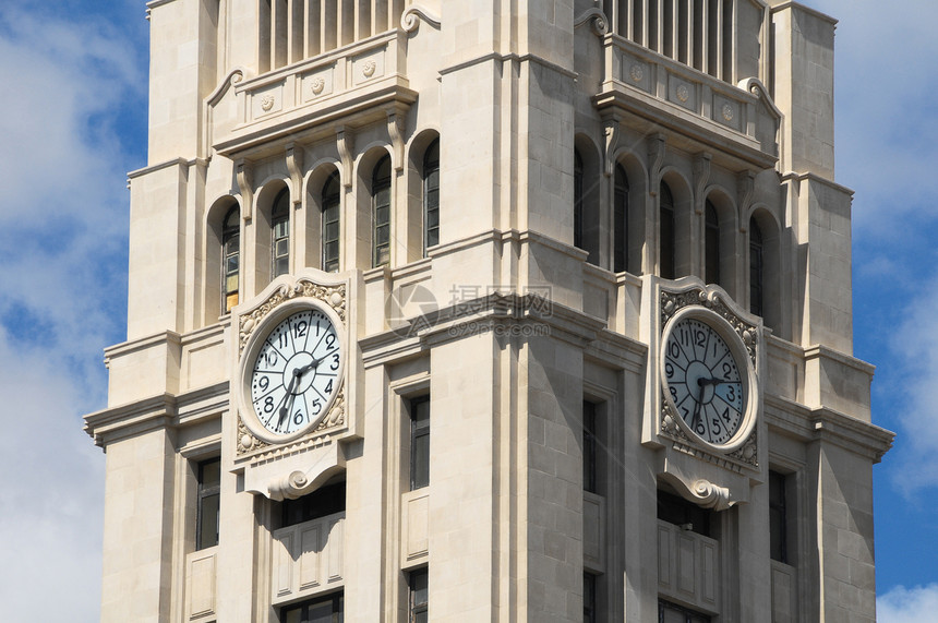 棕塔的时钟建筑建筑学历史性蓝色文化天文塔钟城市旅游历史图片