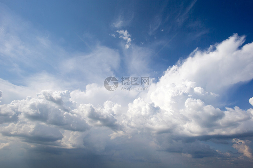 蓝蓝天空天气日光多云空气天堂白色气氛臭氧蓝色气象图片