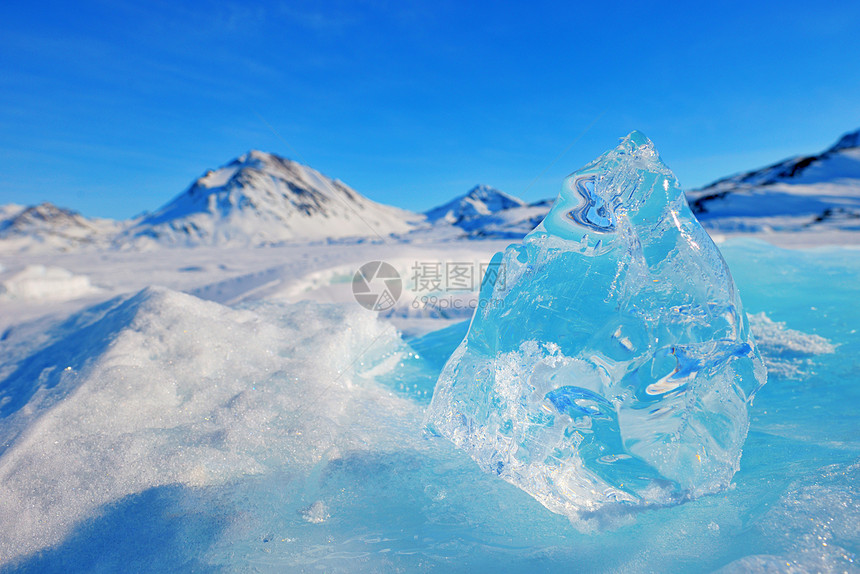 绿地山峰海洋蓝色冰川山脉反射天气峡湾气候旅行环境图片