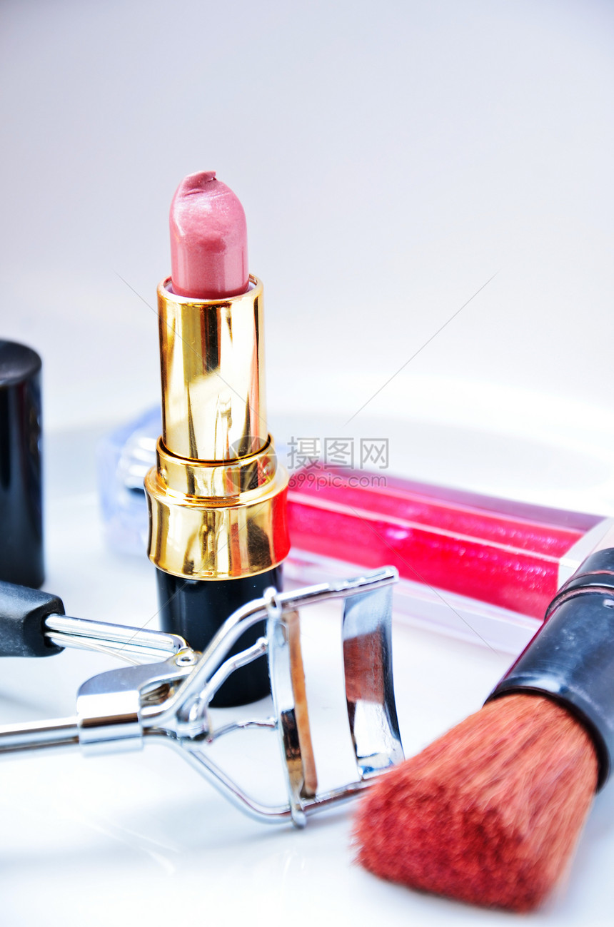 化妆品化妆刷口红彩妆物体眼影摄影水平静物香粉健康图片