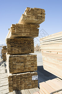 住宅房屋建筑工地堆积的伐木工人施工木材对象新鲜感背景图片