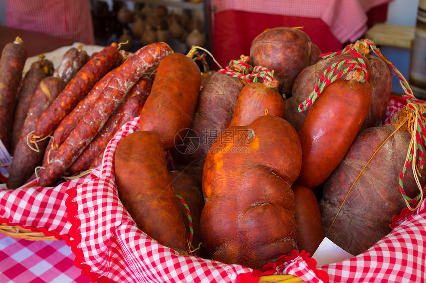 索布拉萨达香肠美食熏制水平市场猪肉小吃摊位食物龙眼图片