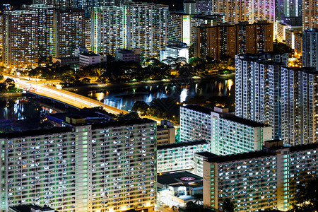 晚上在香港市风景民众天际住房人口房屋建筑城市居所市中心公寓鸟高清图片素材