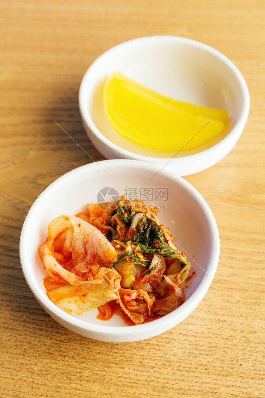 韩国菜 金奇辣椒白菜食品饮食红色发酵盘子文化料理传统图片
