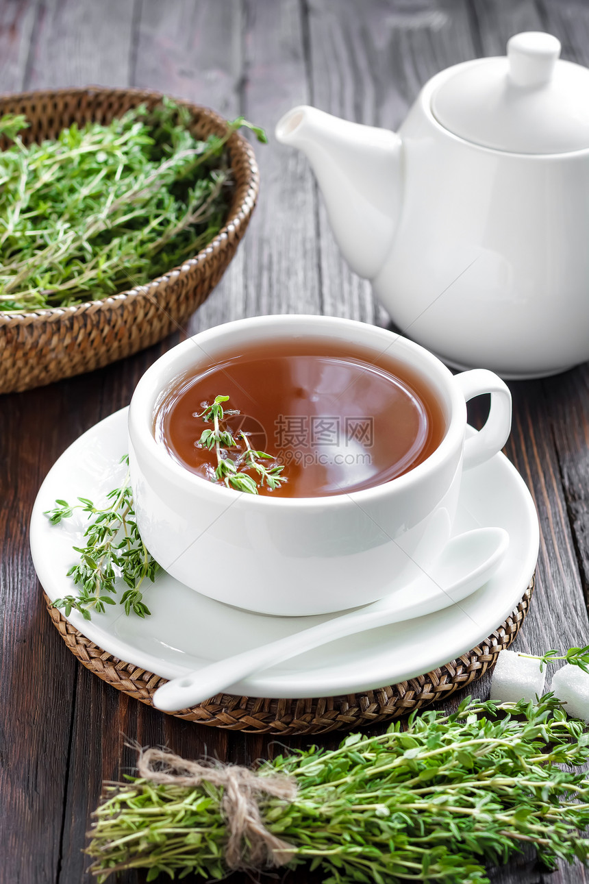 茶叶茶绿茶兴奋剂芳香药品茶饮杯子茶杯树叶饮料陶器图片