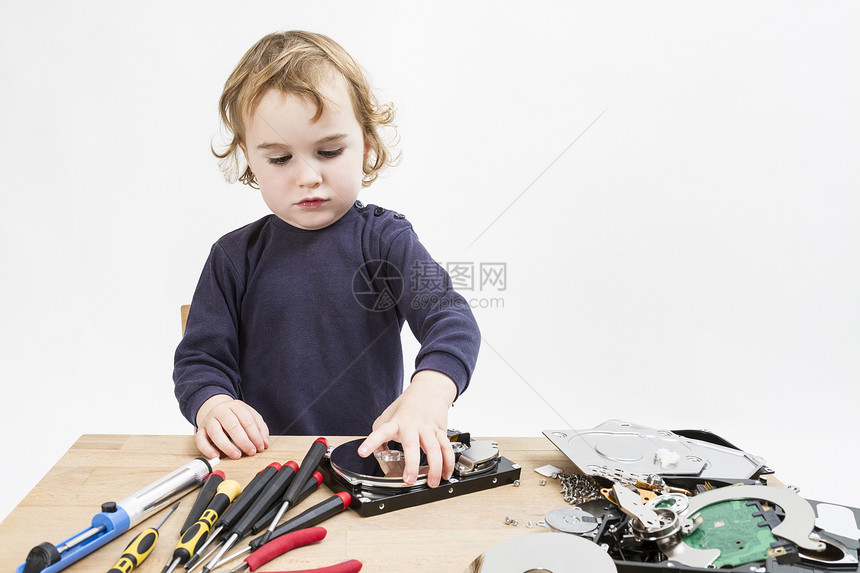 儿童电脑修理部分技术员技术电子服务设备行业孩子女婴婴儿电气元件图片
