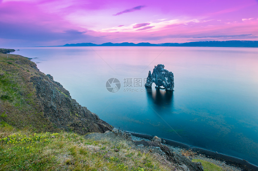 Hvitserkur 语系 Hvitserkur蓝色火山巨魔侵蚀风景镜子岩石天空石头半岛图片