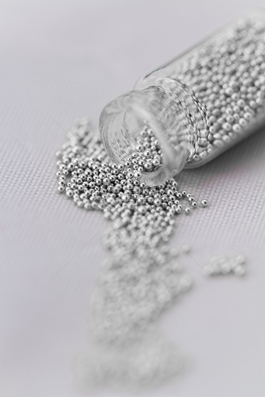 指甲珍珠搪瓷化妆品光泽度魅力瓶子微光灰色白色颜料配饰图片