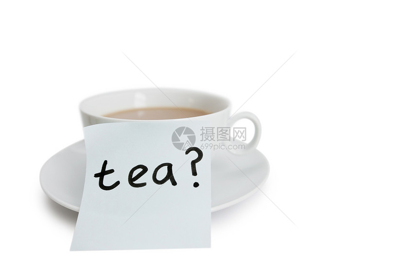 在白色背景上加茶杯的粘贴笔记纸图片