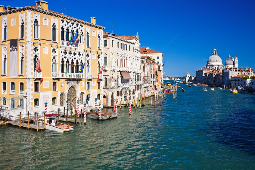 威尼斯游客蓝色房子旅行建筑天空缆车景观地标建筑学图片