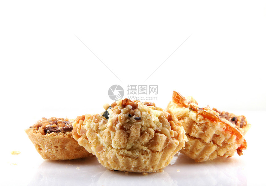 白背景下孤立的松饼杯子水果小吃饮食营养美食面包早餐甜点巧克力图片