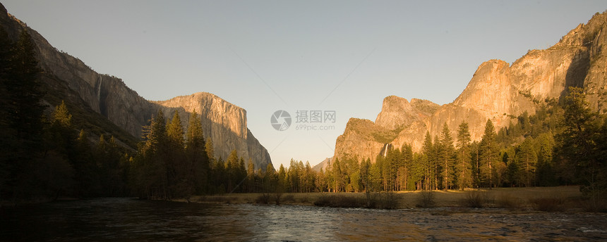 约塞米特河谷森林地质学酋长摄影树木悬崖面纱山谷瀑布旅游图片