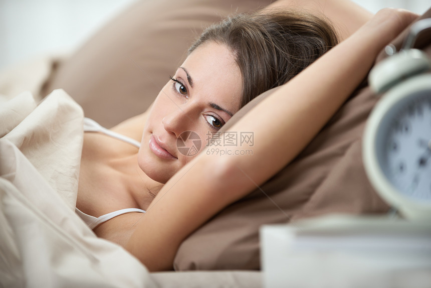 觉醒到美丽的一天福利家居女性枕头个性羽绒被寝具卧室房子图片
