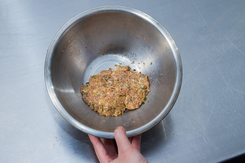 辣肉猪肉方块菠菜脖子食谱食物杂货店树叶香料蔬菜海鲜沙拉图片