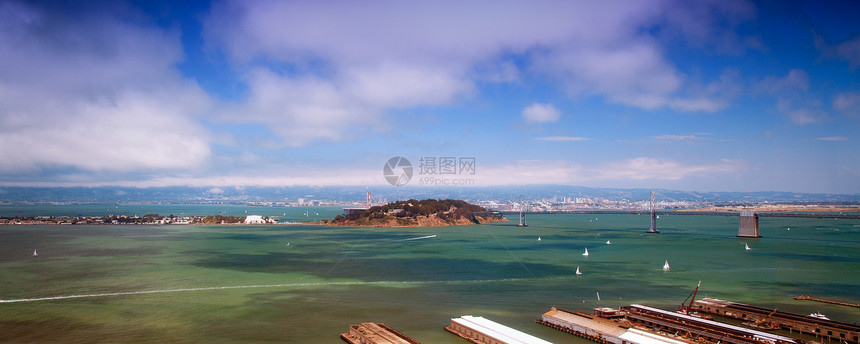 旧金山湾海岸线天空全景风景宝藏沿海海洋蓝色图片