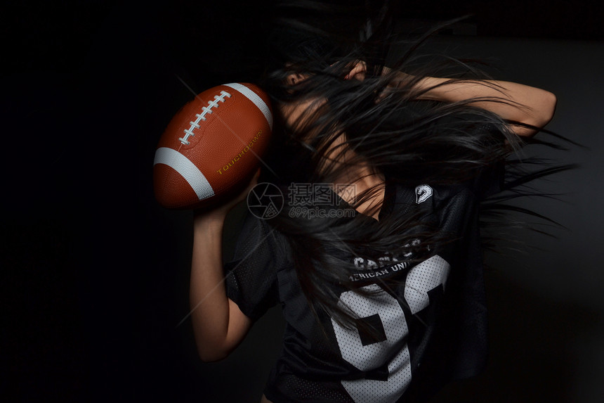 美美足球竞赛女孩运动黑色大学成人头发橄榄球女性球衣图片