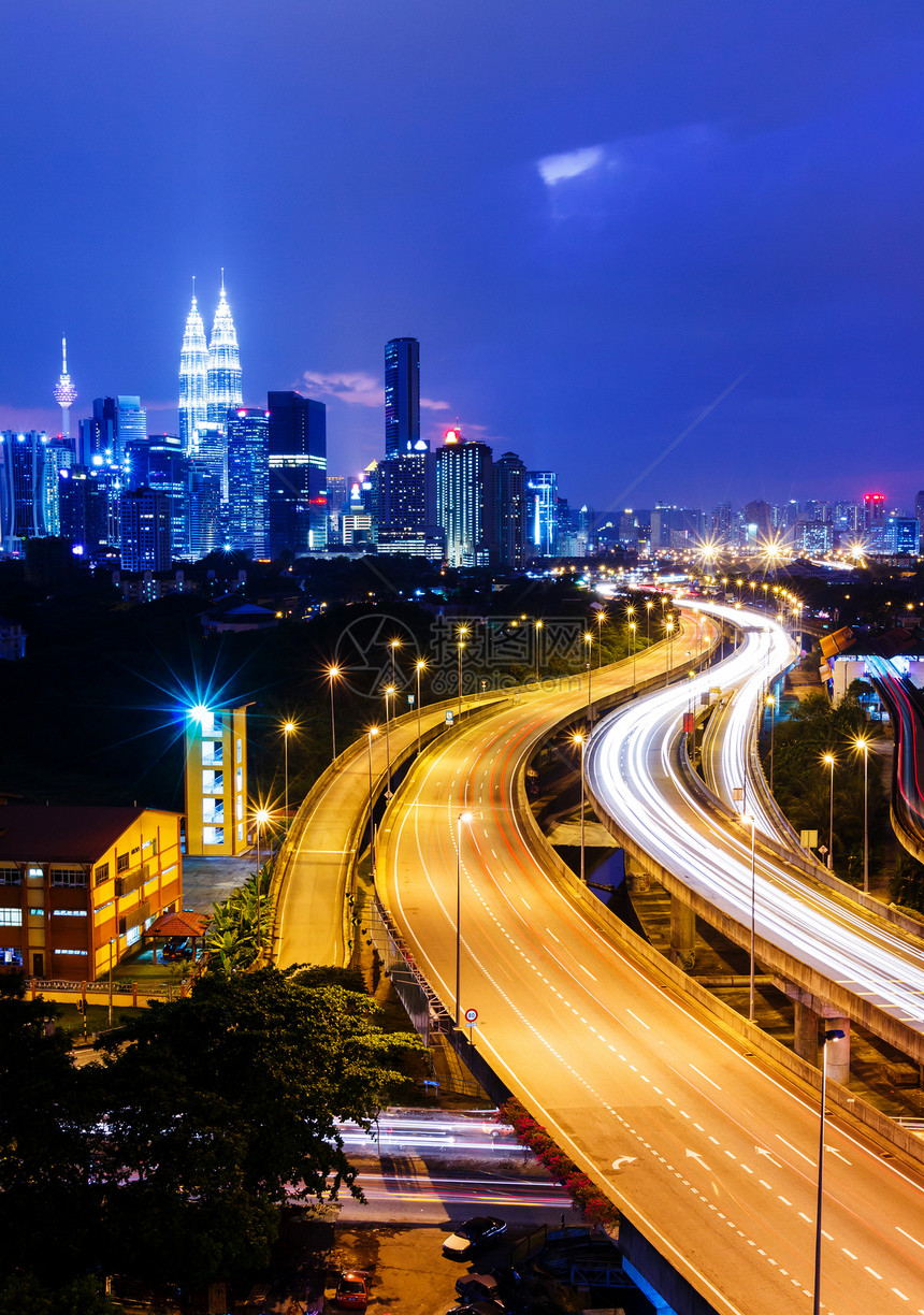 晚上吉隆坡天际公司通道场景风景景观双胞胎都市城市首都办公室图片