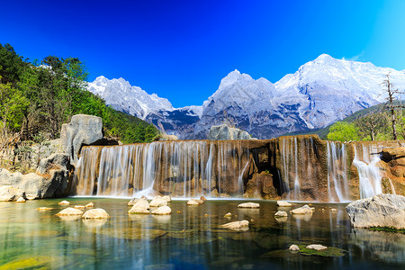 李江 玉龙雪山天空岩石爬坡冰川风景山峰全景山脉背景图片