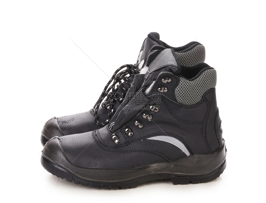 黑色男子的靴子和灰色酒吧远足旅行跑步皮革工人活动运动崎岖安全衣服图片