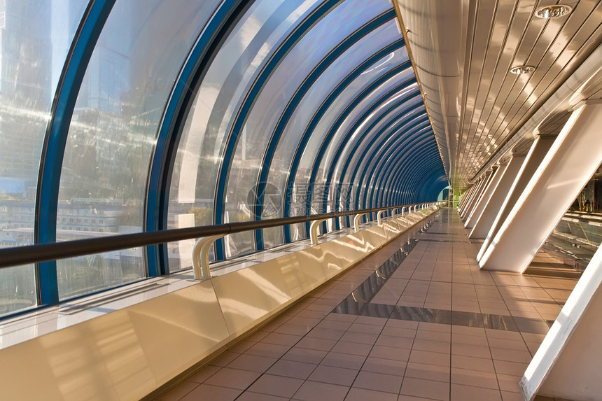 办公室桥梁走廊城市建筑阳光窗户蓝色商业场景地面玻璃图片