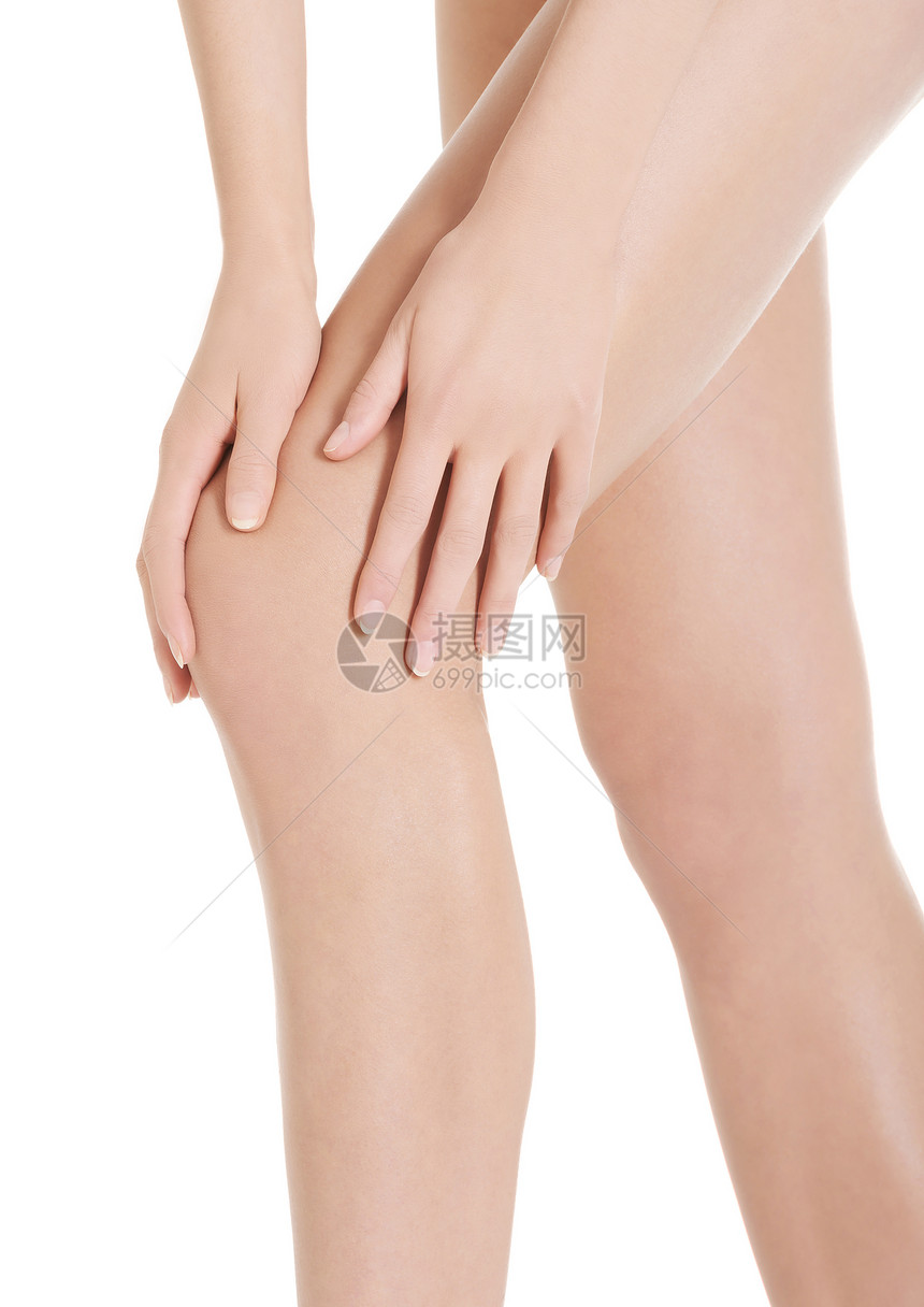 女人平滑的膝盖 温柔的 斯帕的概念护理柔软度女性保湿卫生温泉女士奶油洗剂治疗图片