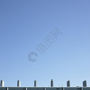 烟囱商业工业建筑学天空阴影建筑工厂金属活力联系灰色的高清图片素材
