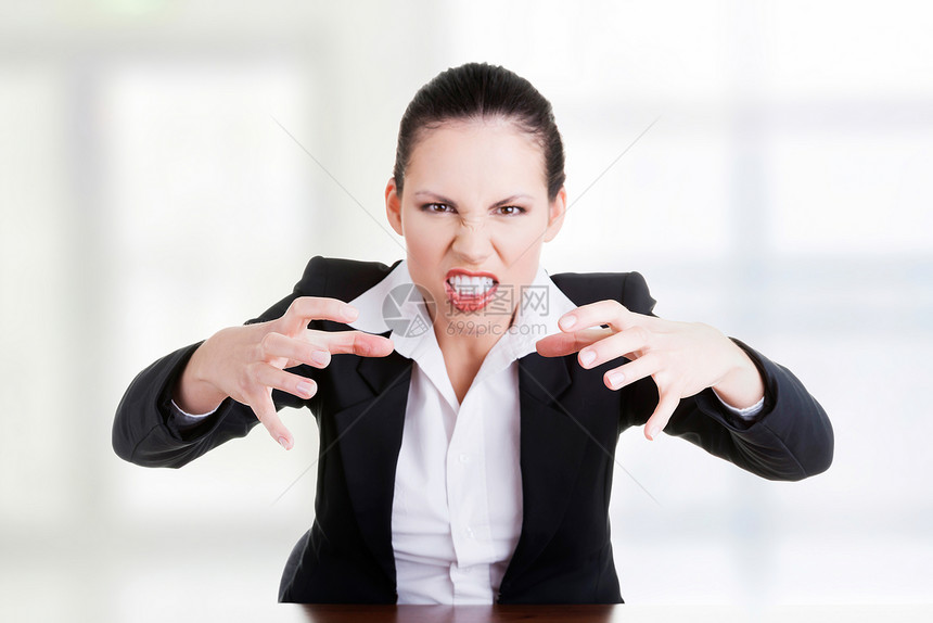 办公室的愤怒女商务人士商业手臂挫折秘书管理人员情感沟通人士工人桌子图片