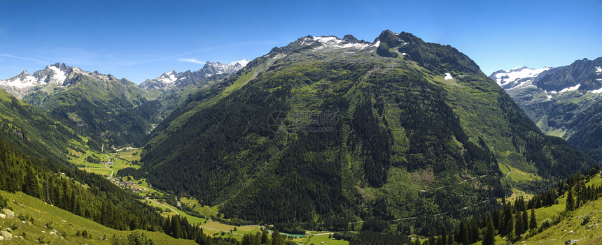 Gadiment 夏夏全景-瑞士图片