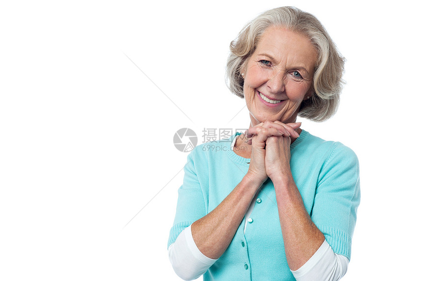 微笑的高级女子欢快的肖像女性女士老年人白色双手老太太快乐工作室冒充图片