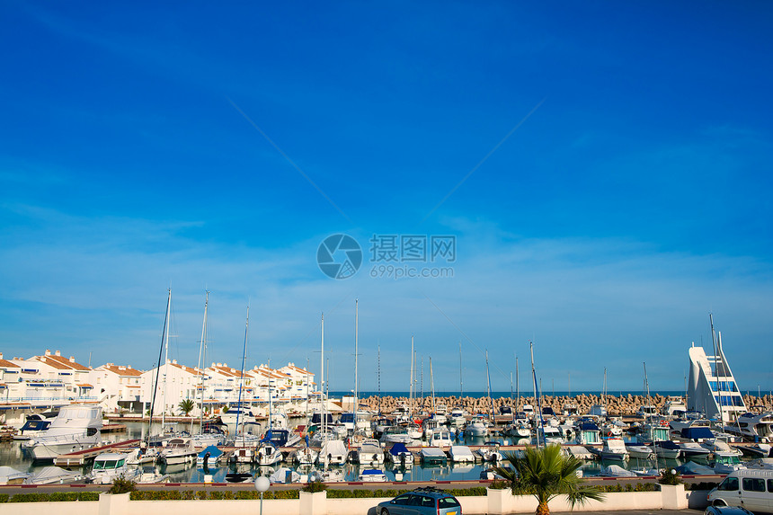 西班牙卡斯特利翁的阿尔科塞伯尔码头景观帆船旅行地标村庄假期建筑学城市海滩房屋图片