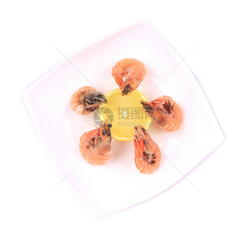 配上新鲜煮虾和柠檬奢华贝类橙子尾巴老虎食物甲壳盘子饮食市场图片