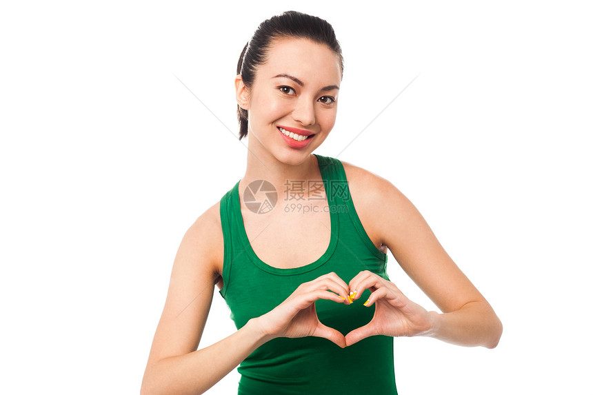 我爱上你了 是吗工作室手势女士女孩绿色快乐肩膀美丽女性混血图片