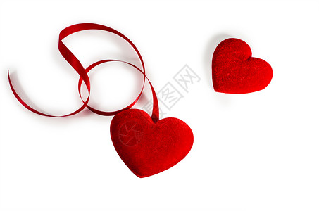 红色心形吊牌两红红心 红色丝带在白色上被隔离吊牌丝带礼品浪漫邮件礼物空白情人标签摄影背景