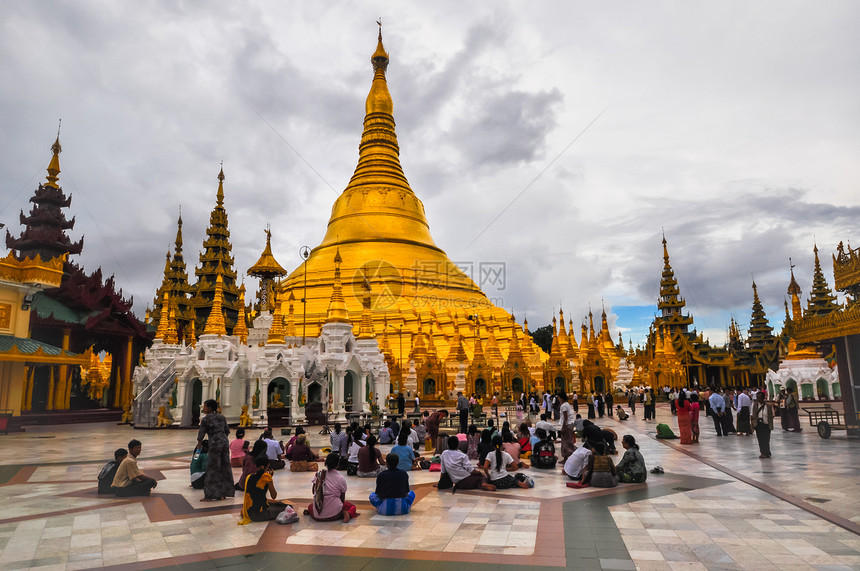Shwedagon塔 缅甸仰光图片