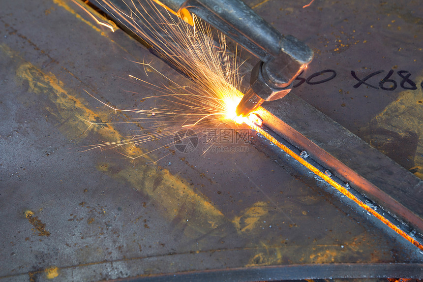 金属切割衣领铸造辉光机械师焊接管道乙炔火焰生产丙烷图片