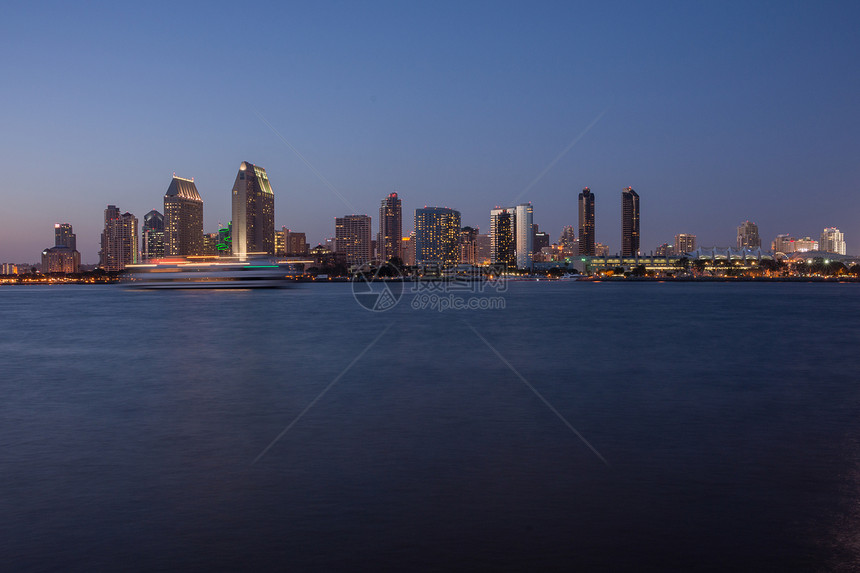 暮光圣迭戈湾旅行商务码头城市海洋港口游艇全景假期景观图片