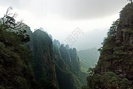 连华山的美景草原高原天空树木山脉山峰环保山谷旅游背景图片