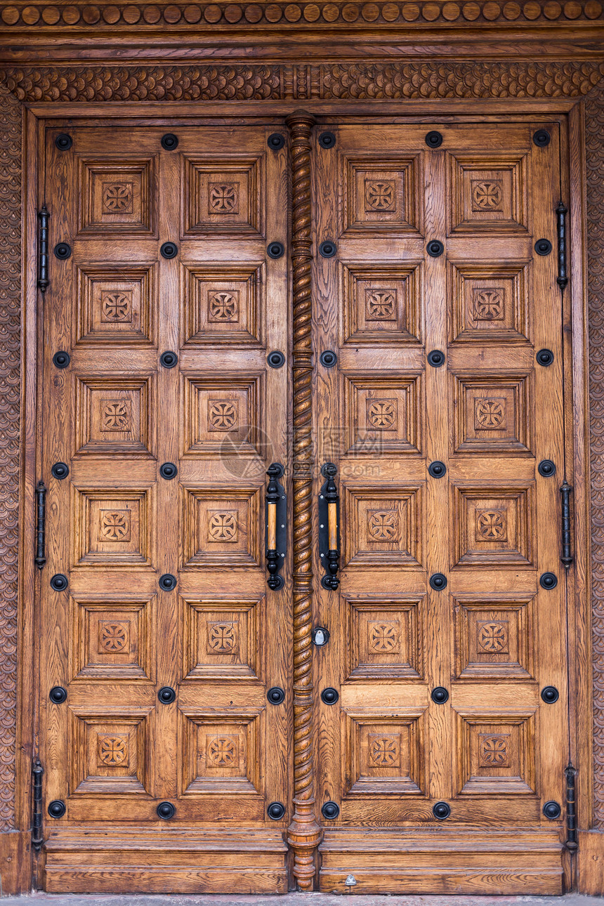 古老门的特近图像装饰品指甲木头古董雕刻锁孔金属螺栓出口装饰图片