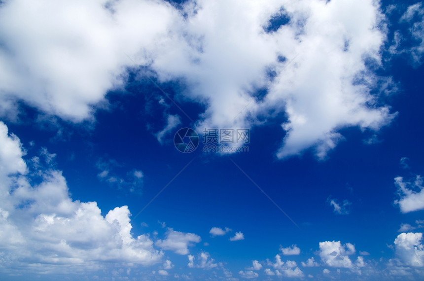 蓝蓝天空天堂柔软度气候蓝色风景阳光太阳场景气象晴天图片