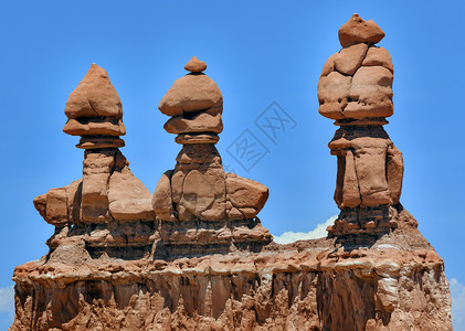 戈氏岩鹀巨石自然艺术高清图片