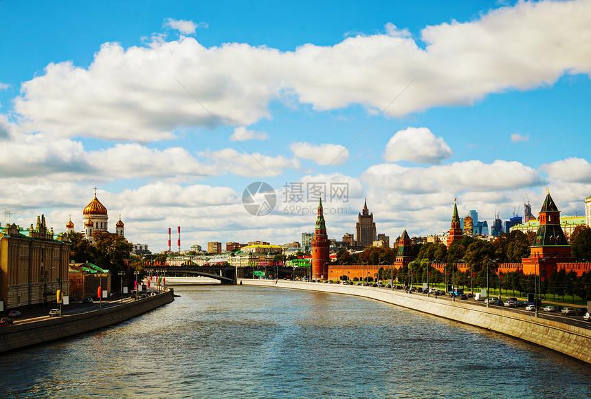 莫斯科市中心概况穹顶城市大教堂天空寺庙地标景观建筑学圆顶图片