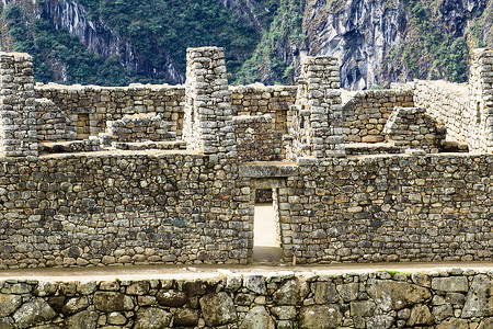 秘鲁马丘比丘蓝色的墙壁高清图片