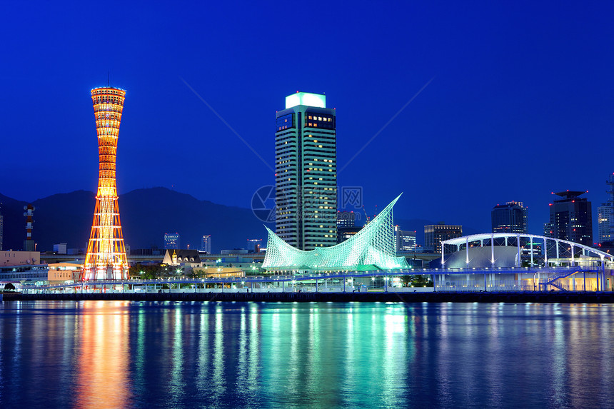 晚上神户天际海岸建筑学天空酒店地标城市港口海岸线公园场景图片