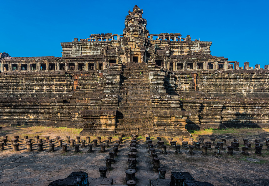 Baphuon 寺吴哥通柬埔寨考古目的地高棉语宗教废墟地方地标旅行寺庙佛教徒图片