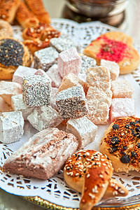 土耳其喜悦的甜点情调核桃火鸡盘子面包咖啡店美食蜂蜜果仁坚果巴卡拉高清图片素材