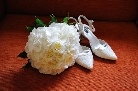新娘花和鞋子背景图片
