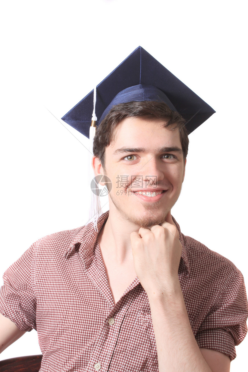 高中毕业生笑着微笑的中学男性庆典学校流苏里程碑下巴深色蓝色黑发图片