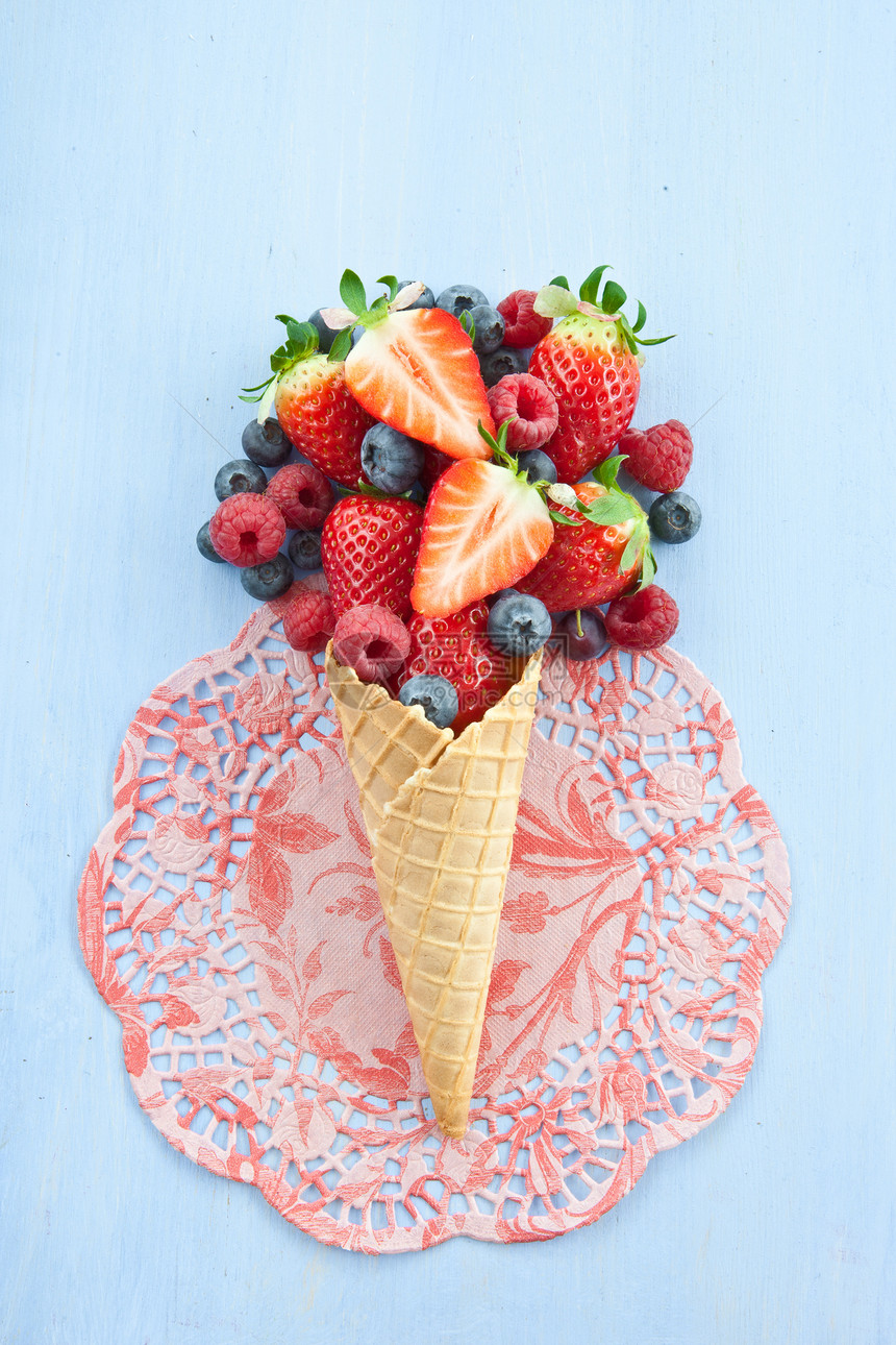 水果冰淇淋霜图片