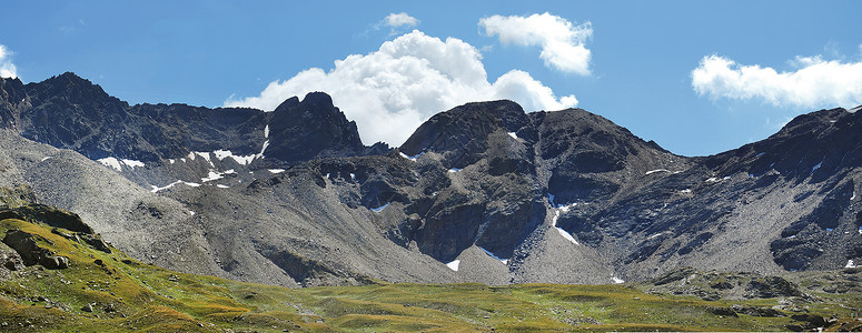 加维亚及格通行证攀岩者保护区旅行运动假期产品旅游登山者背景